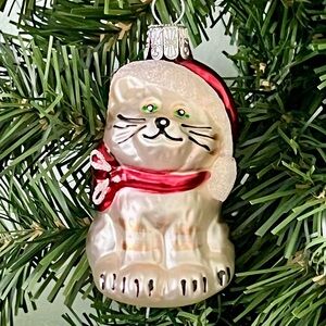 Green Eyed Cat Christmas Ornament